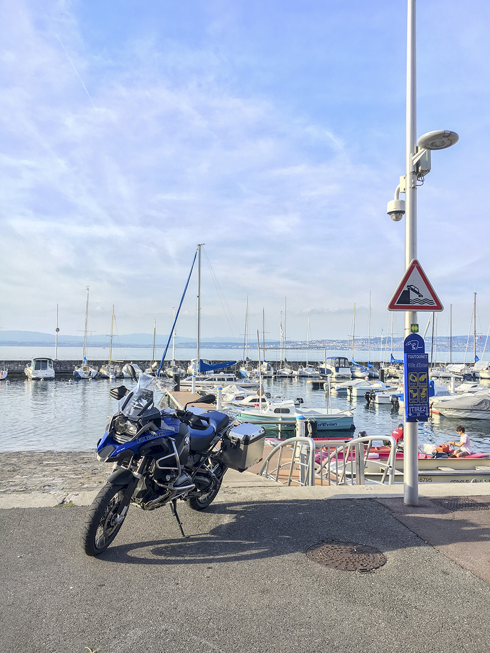 Don't throw your bike into Lac Léman, Evian, France