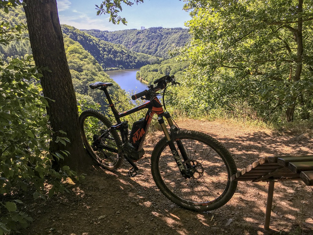 Mountainiking the Saar loop, Germany