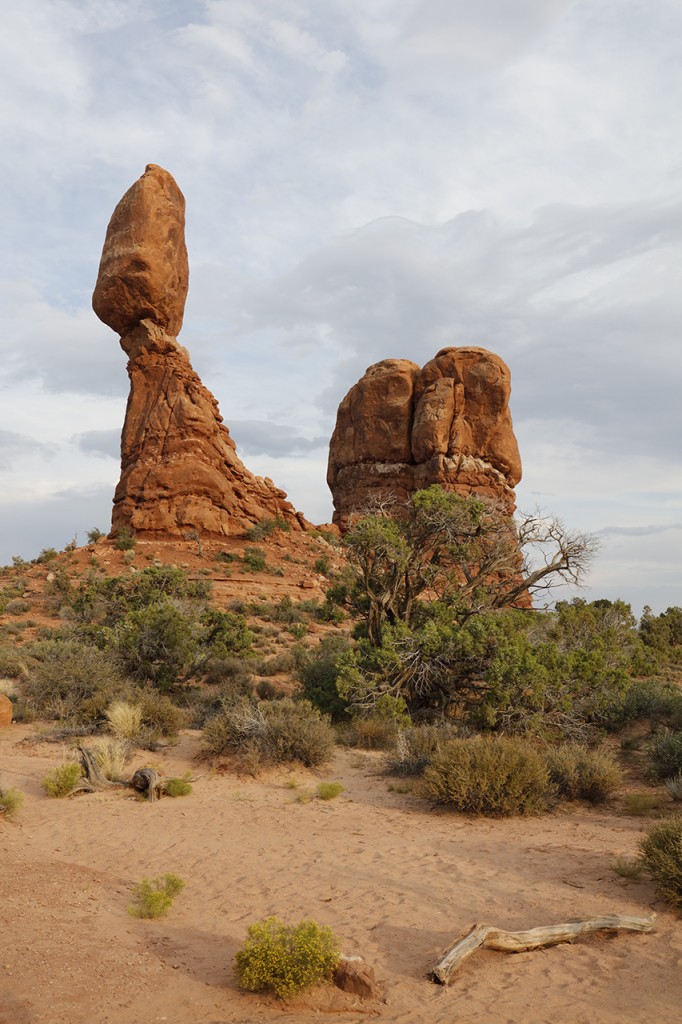Balanced Rocks at Arches National Park, Utah, USA