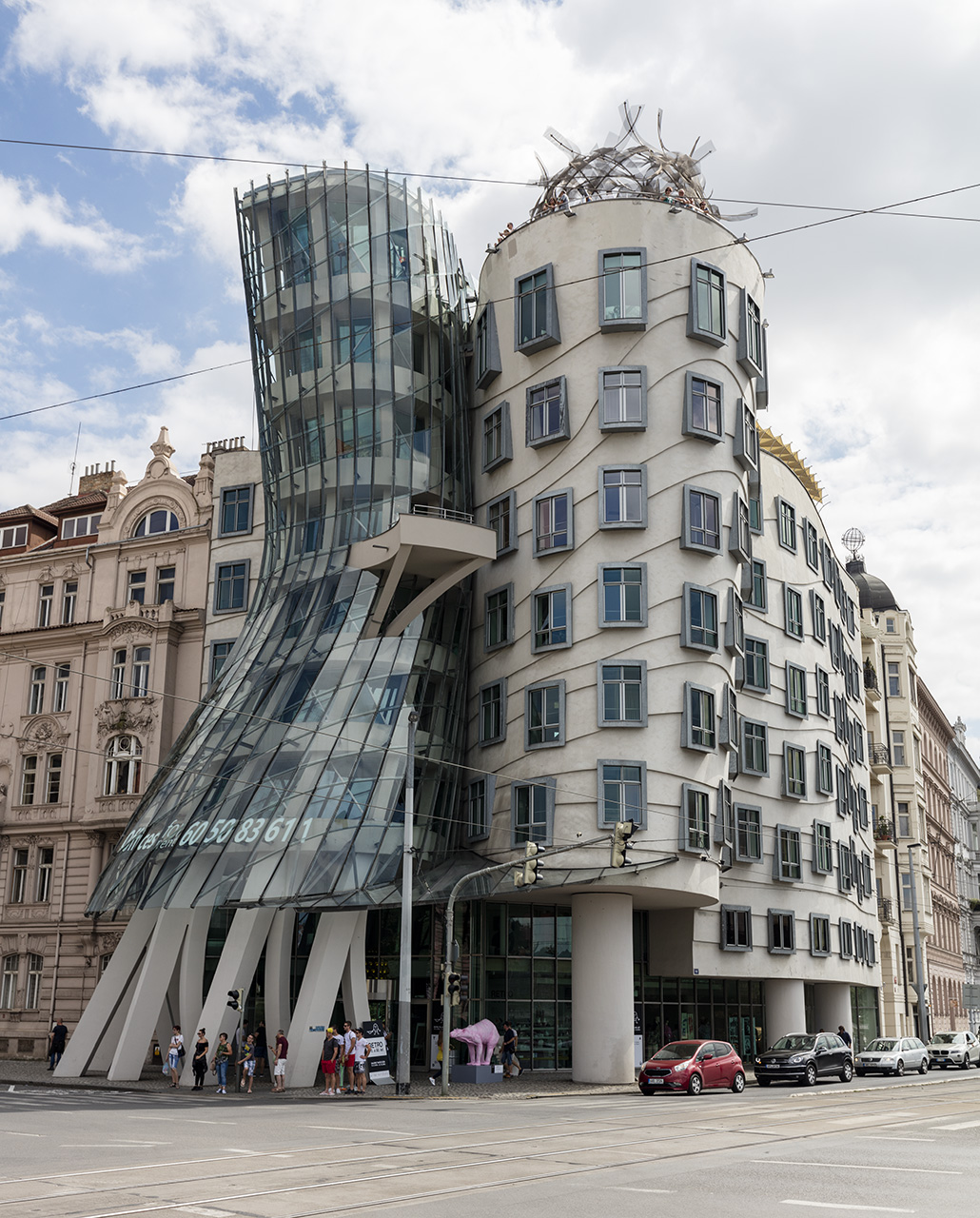 Dancing houses,  Tančící dům, Prague, CZ