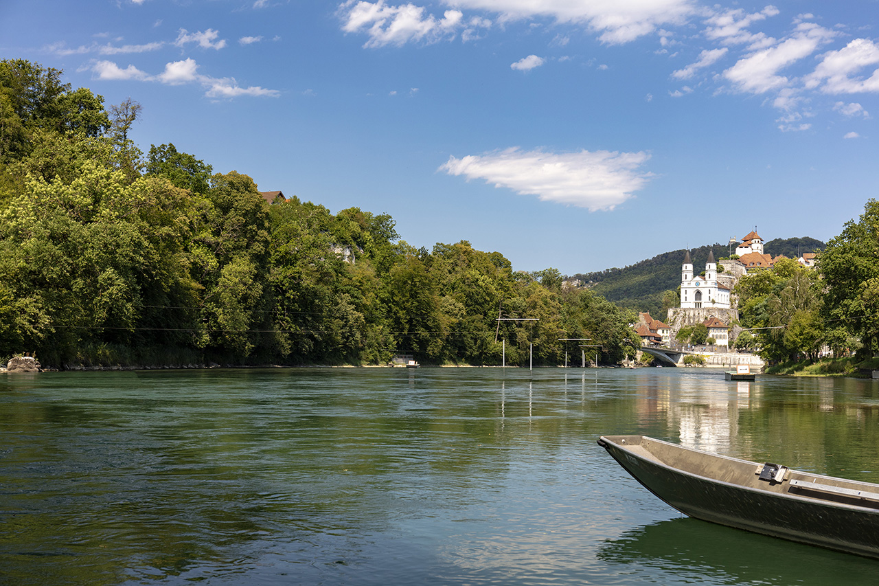 Festung Aarburg mit Fluss Aare, heute Jugendheim, Aarburg, Aargau, Schweiz