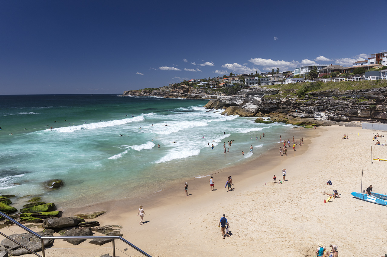 Sunday crowd at Bronte beach, Sydney, Australia