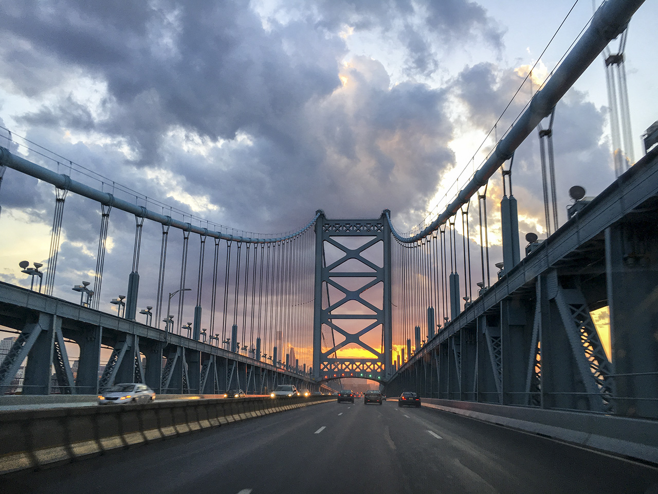 Benjamin Franklin suspension bridge across the Delaware River, Philadelphia, Pennsylvania, USA