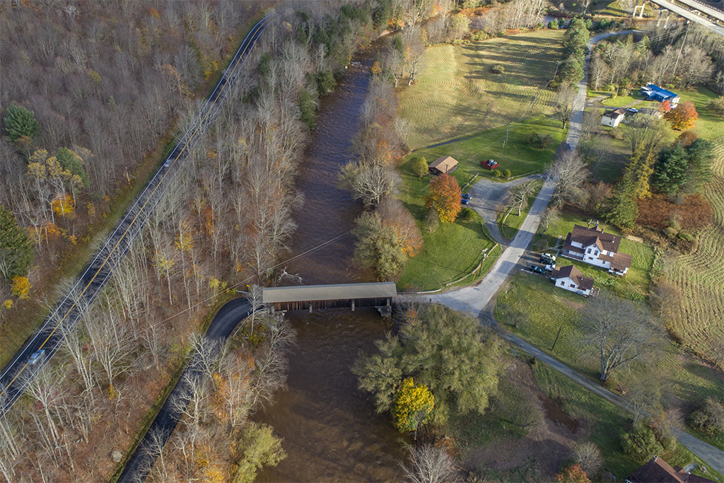 Livingston Manor Covered Bridge, Catskills, New York, USA