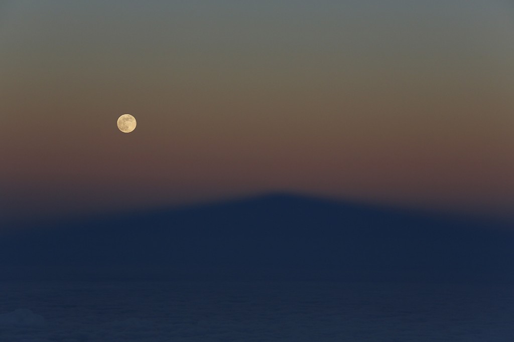 Mauna Kea casts its shadow