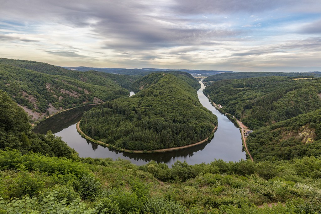 Saar river meander, Mettlach, Germany