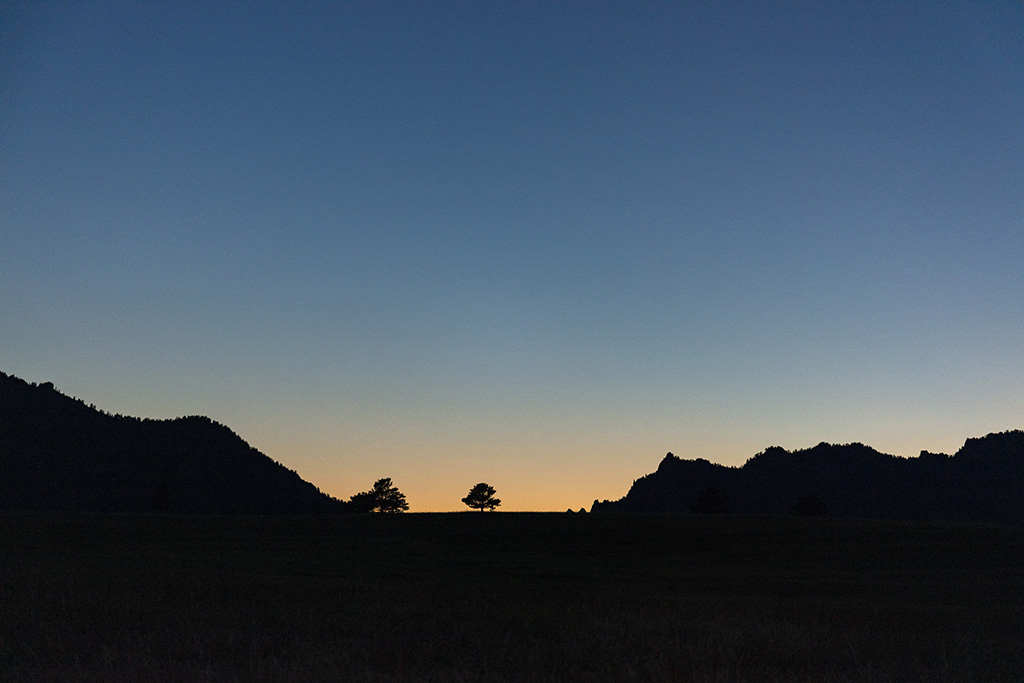 Silhouette der Flatirons, Vorgebirge der Rocky Mountains, Flatirons Vista Trail, Boulder, Colorado, USA