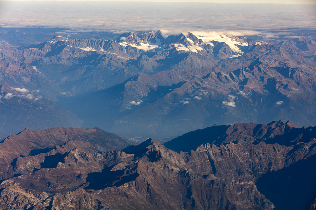 Alpine flight , Italy/Austria