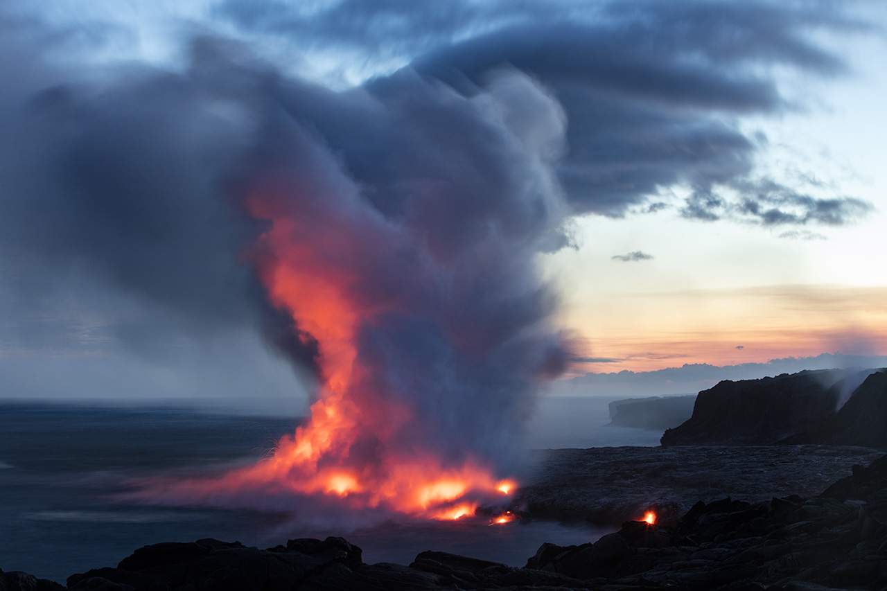 Ocean entry full view, Kalapana, Kilauea volcano, Big Island of Hawai'i, USA