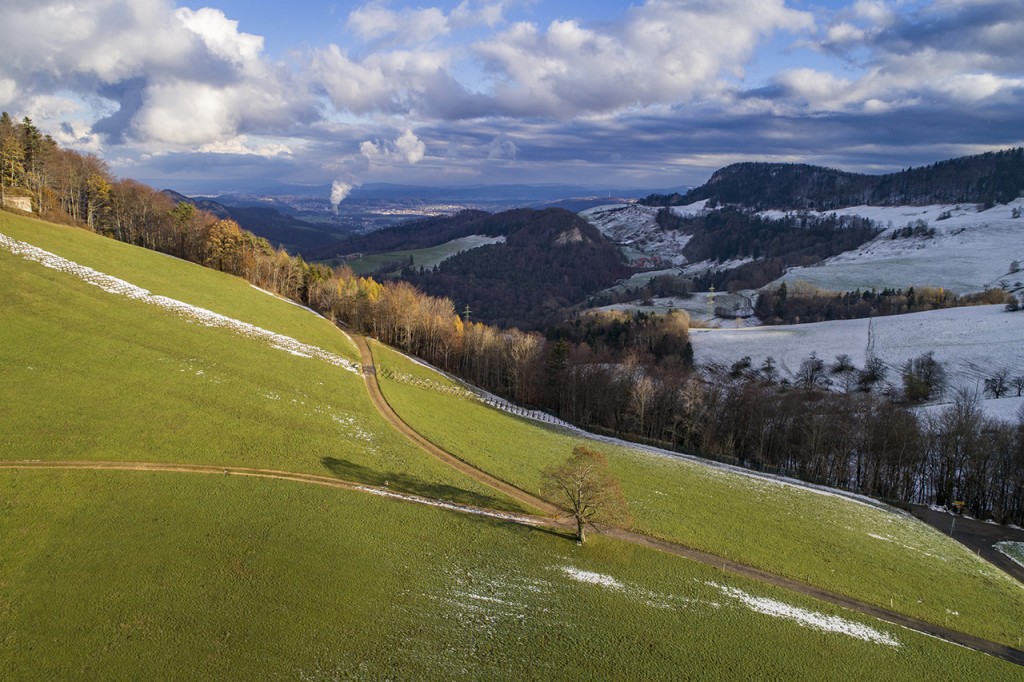 First Snow on Challhöchi, Basel-Landschaft, Schweiz