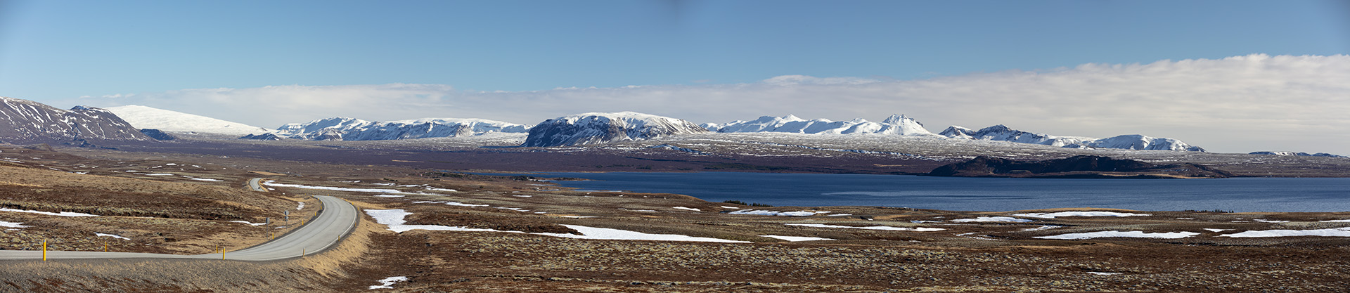 Highlands with mountains and glaciers at Þingvallavatn near Þingvellir, Iceland